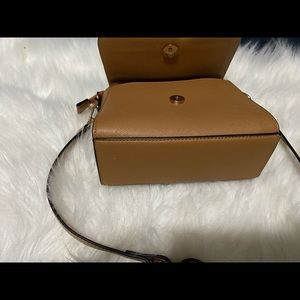 Small preowned Kate spade crossbag
